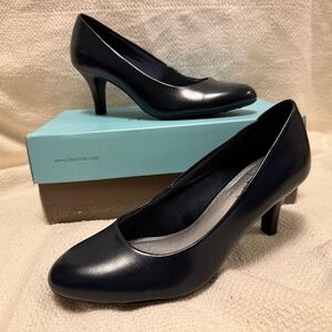 LifeStride Parigi Navy Kid Pumps Size 7 (eur 37) NWT
